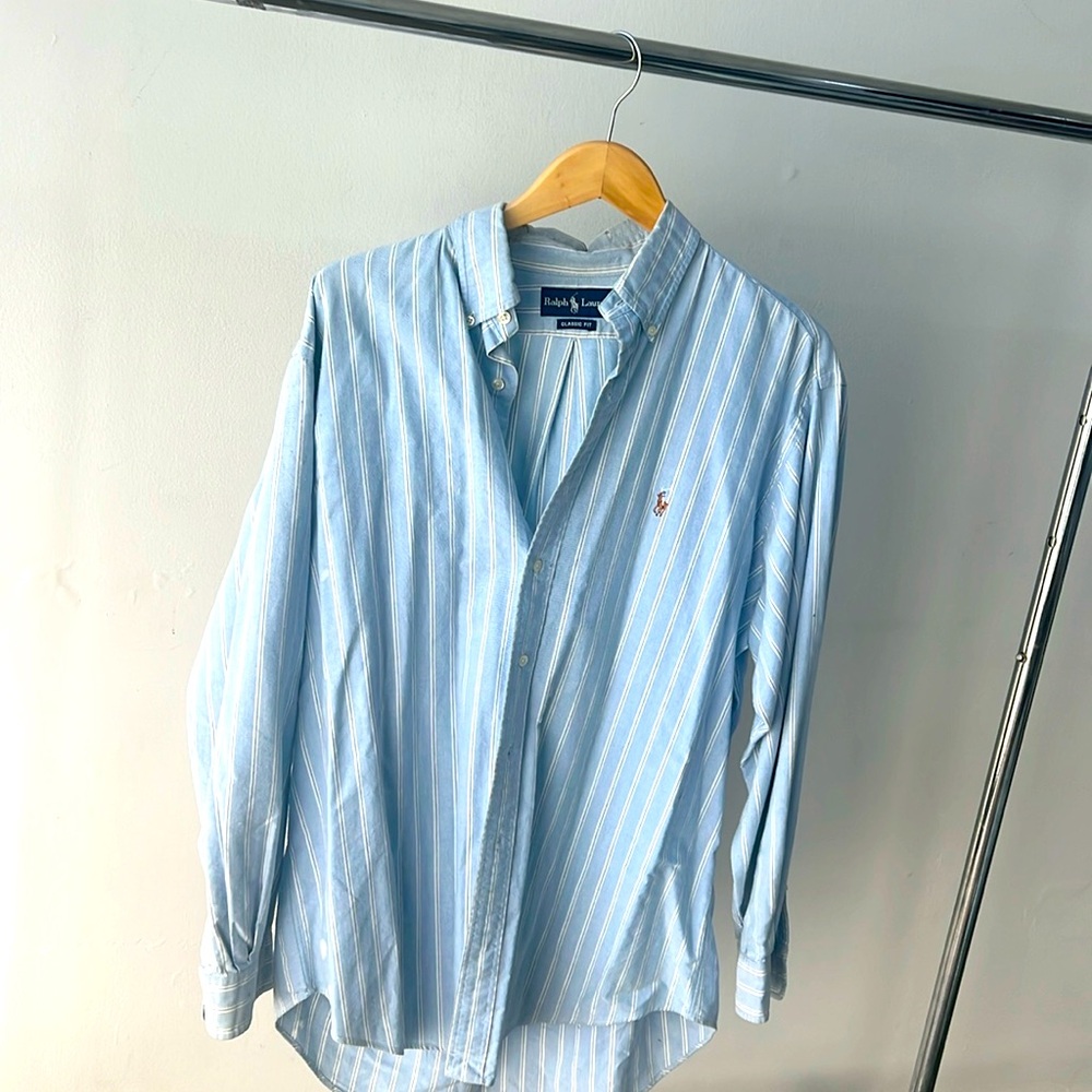 Ralph Lauren classic fit beachy button down size large